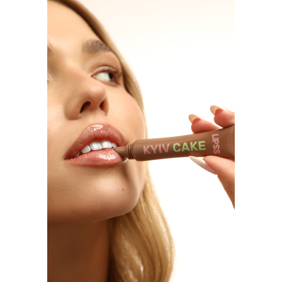 Блиск-ліппер для губ Lipss Ceramides & Peptides Lipper Kyiv Cake (прозорий) 8 ml