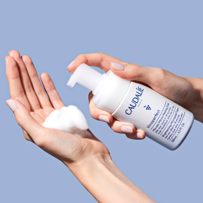 Пінка для вмивання з ефектом мікропілінгу Caudalie Vinoperfect Mousse Micro-Peeling Foam 100 ml