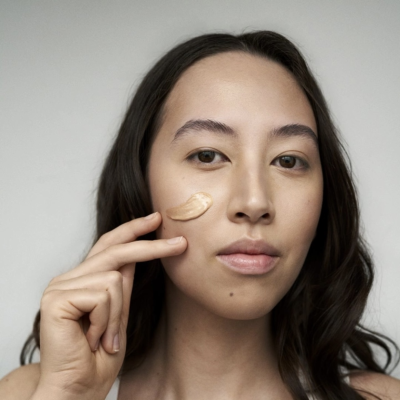 Крем для сяйва шкіри обличчя Verso Natural Glow with Bakuchiol and Vitamin C 40 ml