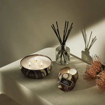Ароматична кокосова свічка Voluspa Tiny Coconut Wax Candle Forbidden Fig (25 g)