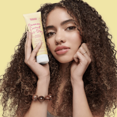 Незмивний кондиціонер для хвилястого волосся Umberto Giannini Banana Leave-In Conditioning Styling Butter 100 ml