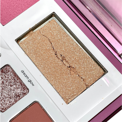 Палітра тіней, рум'яна та хайлайтер Natasha Denona Love Face Eyeshadow & Cheek Essential Palette 14.5 g (Уцінка) 