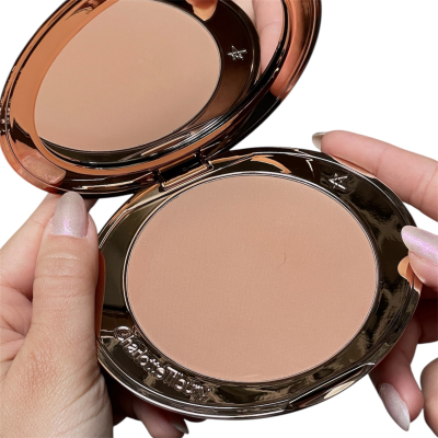 Бронзер Charlotte Tilbury Matte Bronzing Filter For Face and Body (2 Medium) 16 g (Уценка) 