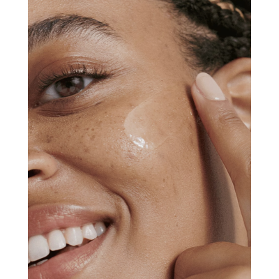 Освітлююча сироватка від пігментації Clinique Clinical Even Better Radical Dark Spot Corrector + Interrupter 100 ml