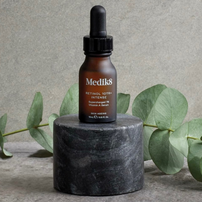 Интенсивная ночная сыворотка с ретинолом 1% Medik8 Intelligent Retinol 10TR 15 ml