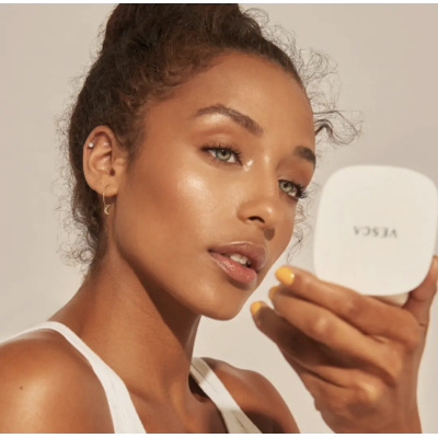 Бронзер с матовым финишем Vesca Kissed By Soft-Matte Bronzing Powder (Kissed by Rio) 10 g