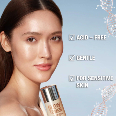 Бескислотный увлажняющий тоник с ниацинамидом для сияния кожи Charlotte Tilbury Glow Toner 30 ml