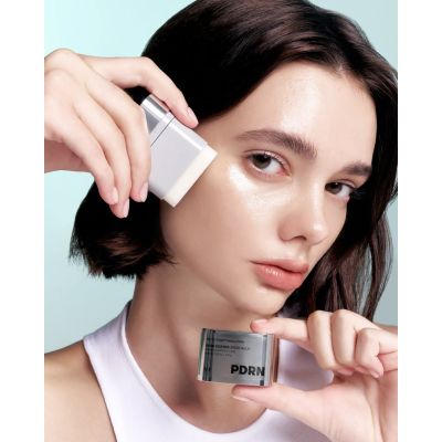 Восстанавливающий бальзам-стик с полинуклеотидами VT Cosmetics PDRN Essence Stick Balm 9.5 g