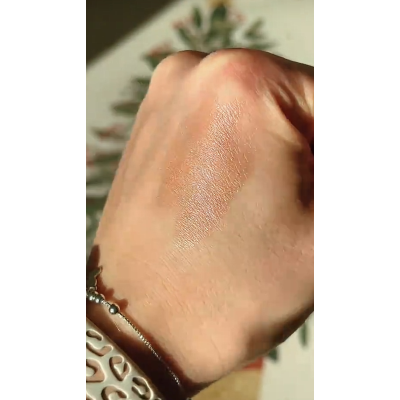 Кремовый хайлайтер в стике TYS Beauty Highlighter Stick (Honeydew) 6.5 g