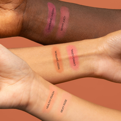 Рум'яна Huda Beauty GloWish Cheeky Vegan Blush Powder (02 Caring Coral) 2.5 g