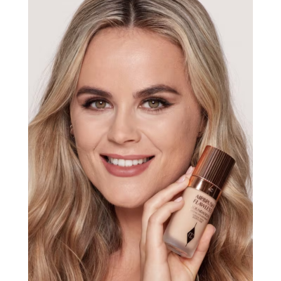 Тональный крем Charlotte Tilbury Airbrush Flawless Foundation (6 Neutral) 30 ml