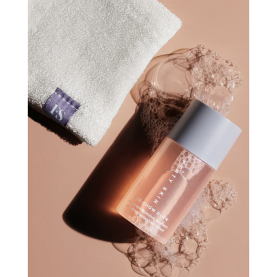Эсфолиант для восстановления кожи с многоразовым полотенцем Fenty Beauty 10% AHA Pre-Show Glow Instant Retexturizing Treatment 30 ml