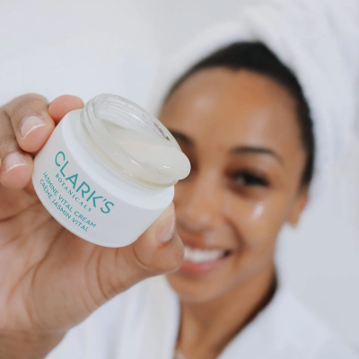 Крем для глубокого восстановления кожи лица Clark's Botanicals Jasmine Vital Healing Cream 50 ml