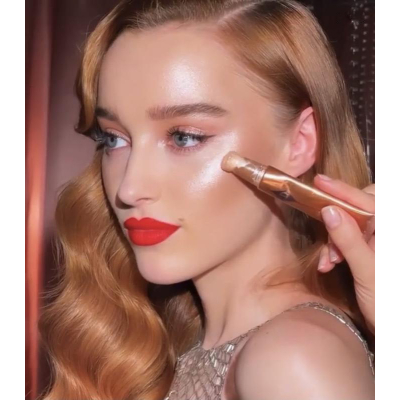 Жидкий хайлайтер Charlotte Tilbury Beauty Highlighter Wand (Spotlight) 12 ml