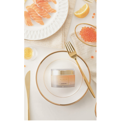 Поживний та зволожуючий крем для обличчя з ікрою лосося Byroe Salmon Cream Luxury Face Cream 50 g