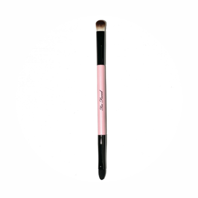 Двусторонняя кисть для растушевки теней Too Faced Exclusive Double-Ended Eye Shadow Brush