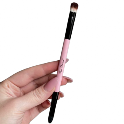 Двосторонній пензель для розтушовування тіней Too Faced Exclusive Double-Ended Eye Shadow Brush