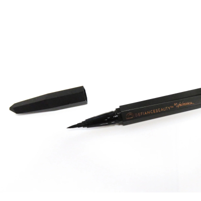 Підводка для очей Defiance Beauty Infinity Liquid Eyeliner (Enigma Carbon Black) 0.5 ml