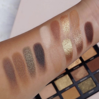 Палетка теней Artist Couture Supreme Nudes Eyeshadow Palette 12x1.4 g