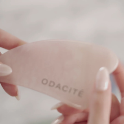 Скребок Гуаша Odacite Gua Sha Crystal Contour Rose Quartz