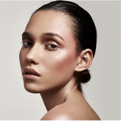 Кремовий пудровий хайлайтер-румʼяна Fenty Beauty by Rihanna Killawatt Freestyle Highlighter (Moscow Mule 06) 2.2 g