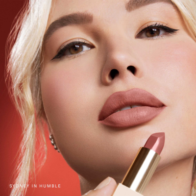 Увлажняющая помада для губ с мягким матовым финишем Rare Beauty Kind Words Matte Lipstick (Humble) 3.5 g