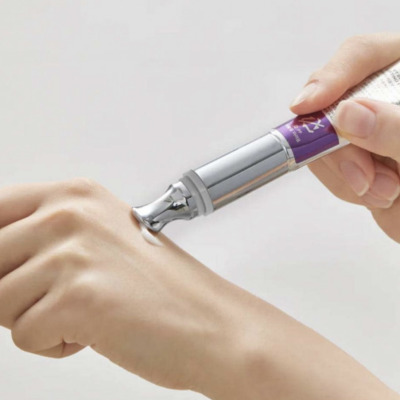 Ліфтинг-крем зі спікулами для шкіри навколо очей VT Cosmetics Reedle Shot Lifting Eye Cream 15 ml