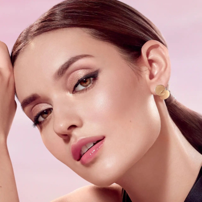 Лімітована палетка для контурингу обличчя Bobbi Brown Light Face&Cheek Palette