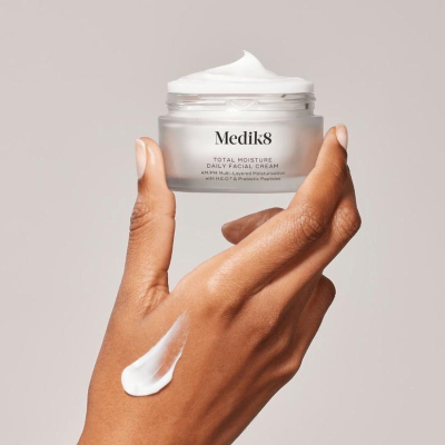 Зволожуючий денний крем для обличчя Medik8 Total Moisture Daily Facial Cream 5 ml