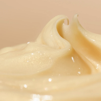 Зволожуючий та освітлюючий денний крем Olehenriksen Banana Bright+ Instant Glow Moisturizer 50 ml