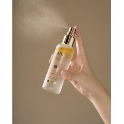 Осветляющая и увлажняющая сыворотка-спрей d'Alba White Truffle First Spray Serum 50 ml Travel Size