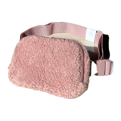 Сумка на пояс Ipsy