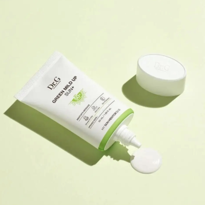 Зволожуючий сонцезахисний крем для обличчя Dr.G Green Mild Up Sun SPF50 (50 ml)